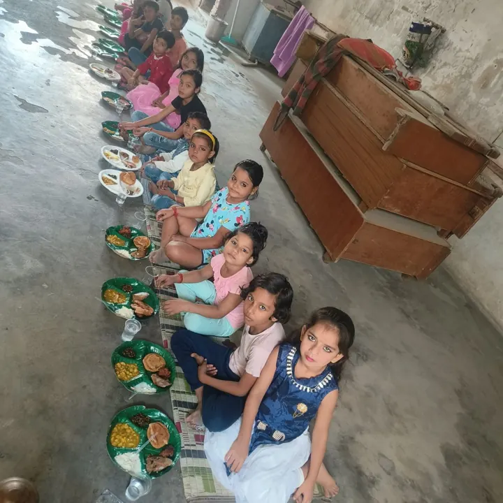 कन्या भोजन पंक्ति – Kanya Bhojan, शिव परमार्थ धाम